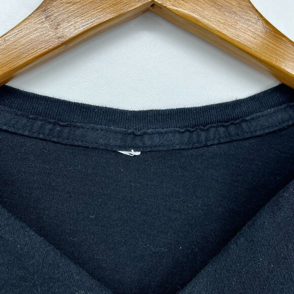 Luke Bryan T-Shirt‎ Women's Size L Black Country On Tour 2023 Music Festival - Picture 4 of 9